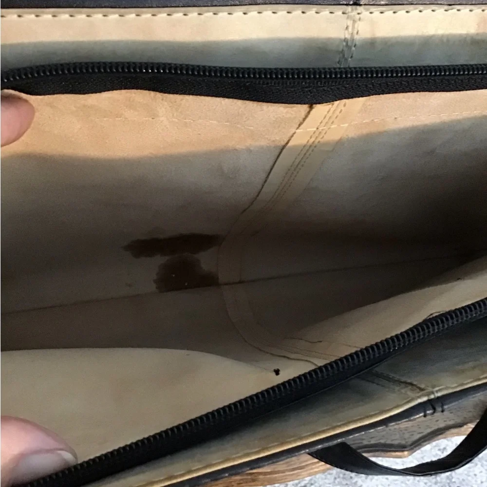 Large Black Leather Unisex Briefcase